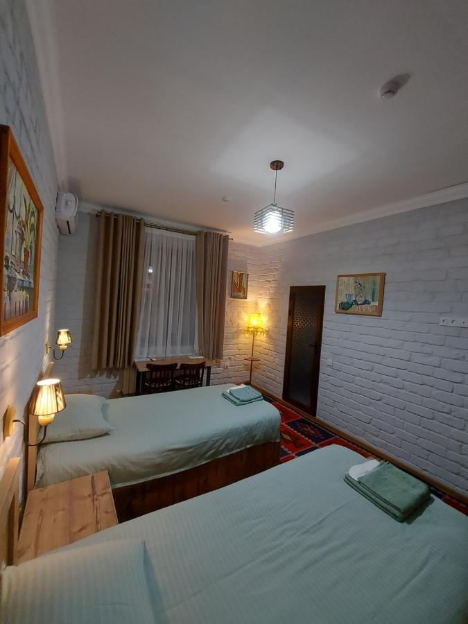Musavvir Samarkand Buitenkant foto