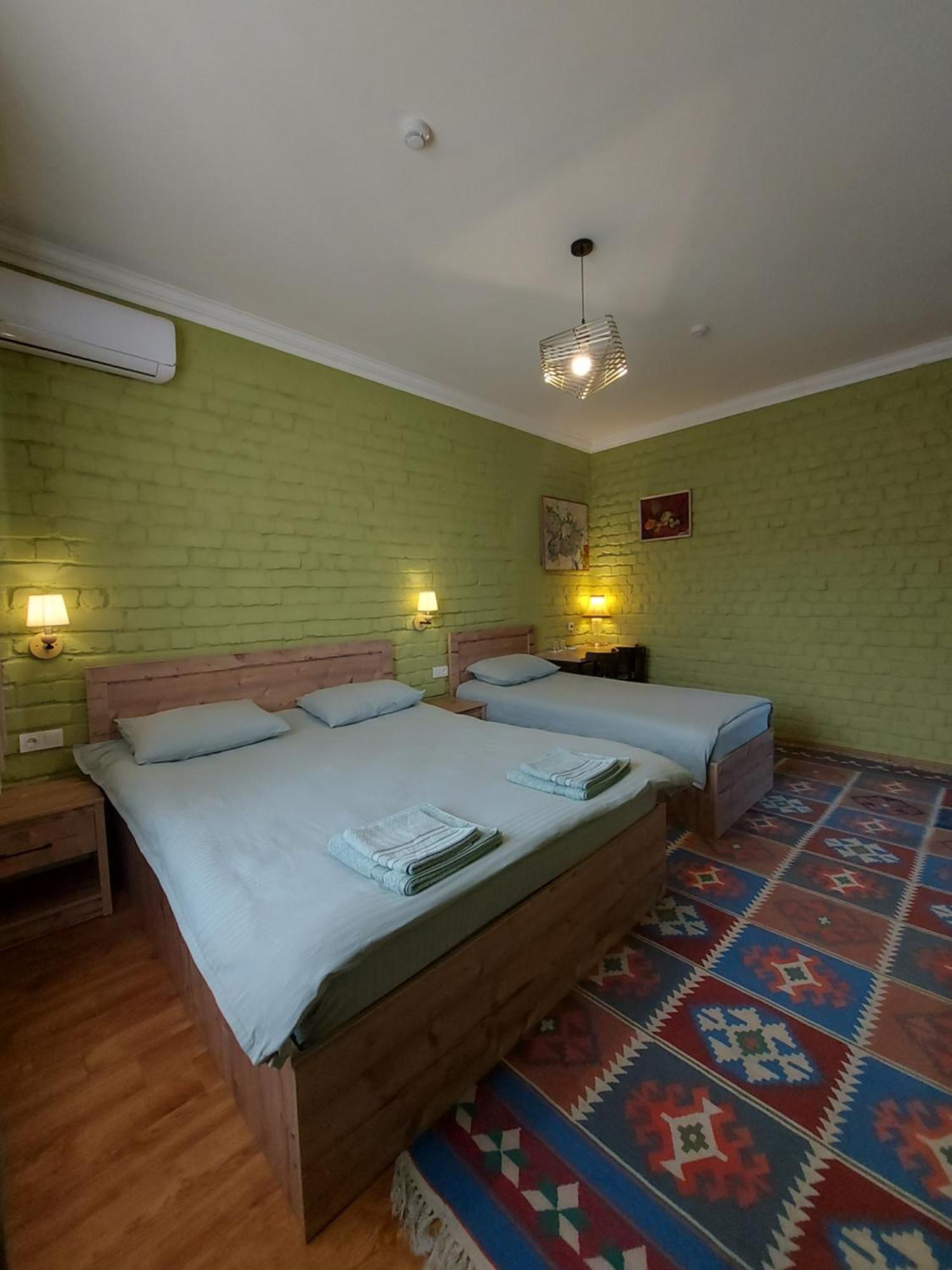 Musavvir Samarkand Buitenkant foto